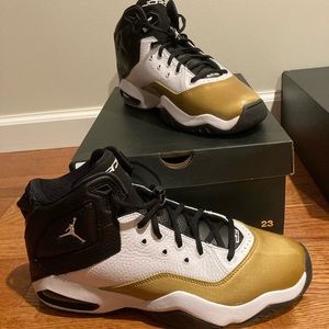 Jordan B’Loyal 10.5